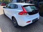 Volvo V40 2.0 T2 Momentum NAVI / CAMERA / BLUETOOTH, Auto's, Volvo, Voorwielaandrijving, Stof, Gebruikt, Zwart