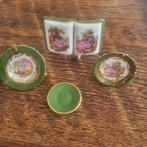 Authentiek Limoges porselein handgeschilderd  Goudeville, Ophalen of Verzenden, Zo goed als nieuw, Porselein, Beeldje(s)