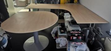 Hoekbureau 3 delen eiken beschikbaar voor biedingen