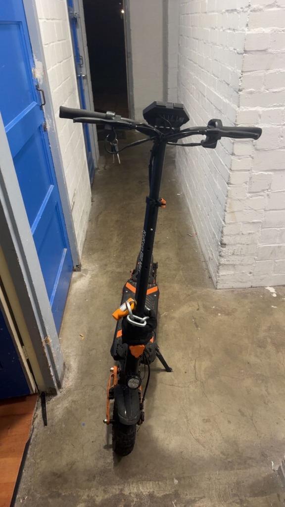 Kurkin G2 Max Elektrische Step, Fietsen en Brommers, Snorfietsen en Snorscooters, Gebruikt, Overige merken, Elektrisch, Ophalen of Verzenden