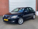 Mazda 3 1.6 S-VT Kintaro| AUTOMAAT| TREKHAAK| NEW APK, Auto's, Mazda, Stof, Zwart, 4 cilinders, Zwart