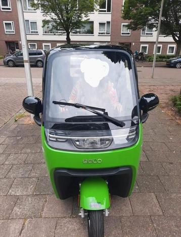 Nieuwstaat rijbewijsvrij geco city car overdekt scootmobiel beschikbaar voor biedingen