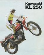 Gevraagd tank en twee zijkapjes kawa kl250A 1978, Motoren, Ophalen of Verzenden