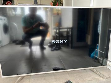 Sony 55xf 55inch smart tv met software probleem beschikbaar voor biedingen