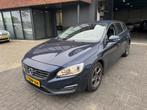 Volvo V60 2.0 D4 Momentum AUTOMAAT TREKHAAK ACC BLIS VOL ORI, 1502 kg, Euro 6, 4 cilinders, Blauw