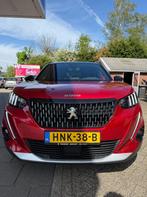 Peugeot 2008 GT 1.2 PureTech Allure Pack / Parkeersensoren /, Voorwielaandrijving, Gebruikt, 1199 cc, Leder en Stof