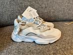 Adidas Ozweego schoenen maat 32, Kinderen en Baby's, Kinderkleding | Schoenen en Sokken, Adidas, Nieuw, Ophalen of Verzenden, Jongen of Meisje