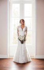 Stella york kanten trouwjurk met lange mouwen maat 40, Ophalen of Verzenden, Zo goed als nieuw, Wit, Trouwjurk