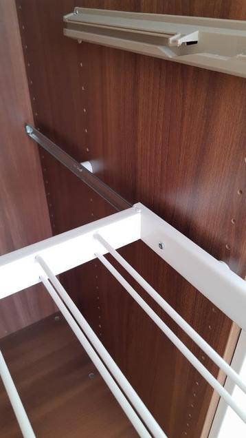 Ikea uittrekbare broekhouder voor PAX kledingkast - afbeelding 3