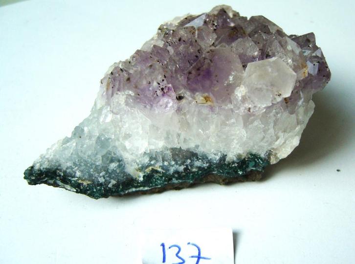 amethist 3XL voor 6,75 edelsteen mineraal 162g amethyst, Verzamelen, Mineralen en Fossielen, Mineraal, Ophalen of Verzenden