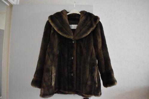 Mooie bruinige teddyjas van Comme du Vrai, maat 40, Kleding | Dames, Jassen | Winter, Gedragen, Maat 38/40 (M), Bruin, Ophalen of Verzenden
