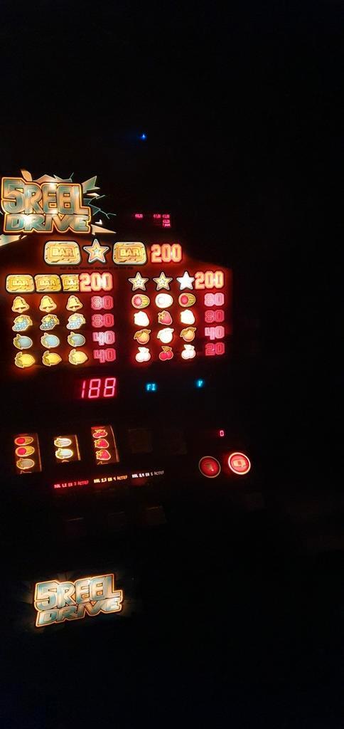 Supernette goedspelende 5 reel drive 1000 punter halversie!!, Verzamelen, Automaten | Gokkasten en Fruitautomaten, Gebruikt, Euro