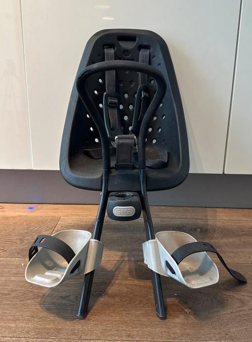 Yepp voorzitje met adapter, kleur zwart, Fietsen en Brommers, Fietsaccessoires | Fietsstoeltjes, Gebruikt, Voorzitje, 9 t/m 18 kg