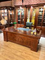 President directiebureau Amerikaans Mahonie, Ophalen