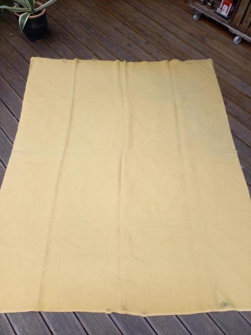 wollen deken , vintage, retro, Huis en Inrichting, Woonaccessoires | Plaids en Woondekens, Gebruikt, Ophalen of Verzenden