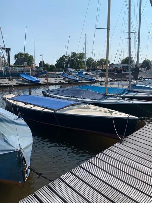 Opknapbootje sloep zeilboot in Loosdrecht, Hobby en Vrije tijd, Overige Hobby en Vrije tijd, Gebruikt, Ophalen