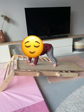 Houten klimrek mopitri met glijbaan/klimplank beschikbaar voor biedingen