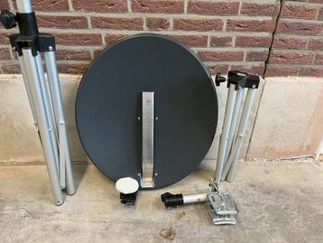 Schotelantenne  beschikbaar voor biedingen