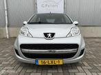 Peugeot 107 1.0-12V Urban Move 2010 / Airco / 5deurs / NAP /, Voorwielaandrijving, Metallic lak, Gebruikt, 4 stoelen