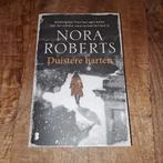 Nora Roberts, duistere harten, Ophalen of Verzenden, Zo goed als nieuw