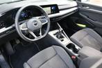 Volkswagen Golf 1.5 TSI Style 130PK Navi Pano ACC PDC CAM HU, Voorwielaandrijving, Zwart, 4 cilinders, Alcantara