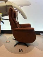 Elektrisch verstelbare relaxfauteuil in stof-leer combinatie, Sommelsdijk, Info@vissermeubelen.nl, Visser Meubelen, Nieuw