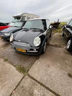 Mini 1.6 cooper pepper 2002 Zwart, Auto's, 1025 kg, 4 stoelen, Zwart, 115 pk
