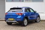 Volkswagen T-Roc 1.5 TSI 150pk DSG Life | Climate Control |, Auto's, 12 maanden, Stof, Blauw, Bedrijf