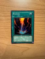 Yu-Gi-Oh! Raigeki, Legend of Blue Eyes White Dragon LOB, Eng, Hobby en Vrije tijd, Verzamelkaartspellen | Yu-gi-Oh!, Ophalen of Verzenden