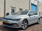 Volkswagen Golf 1.0 TSI Navi-Sfeerverlichting-Carplay-110pk, Voorwielaandrijving, Stof, Gebruikt, 620 kg