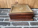 Antieke eikenhouten voetenstoof met koperen binnenbak., Ophalen