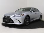 Lexus ES 300h 35th Edition Beperkt leverbaar! (bj 2025), Auto's, Lexus, 12 maanden, Zwart, 4 cilinders, 1655 kg