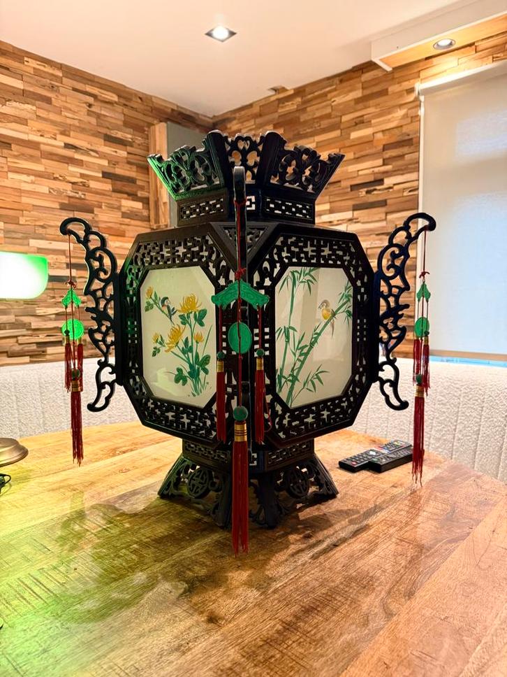 Oosterse lantaarn, Huis en Inrichting, Lampen | Hanglampen, Zo goed als nieuw, 50 tot 75 cm, Hout, Ophalen of Verzenden