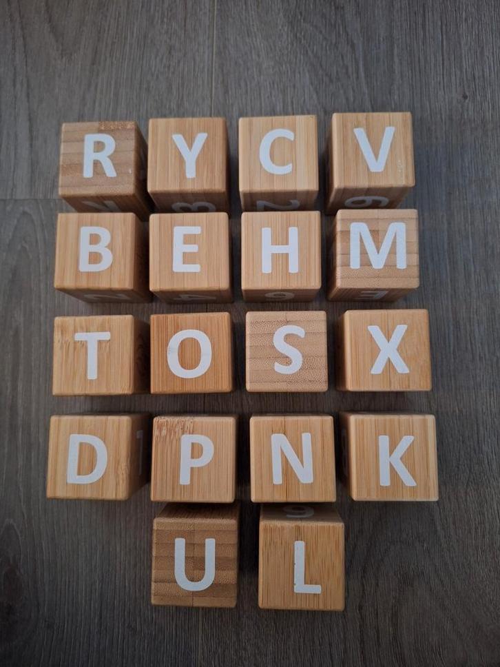 Kinderfeets - Houten blokken, Kinderen en Baby's, Speelgoed | Bouwstenen, Nieuw, Overige merken, Ophalen of Verzenden