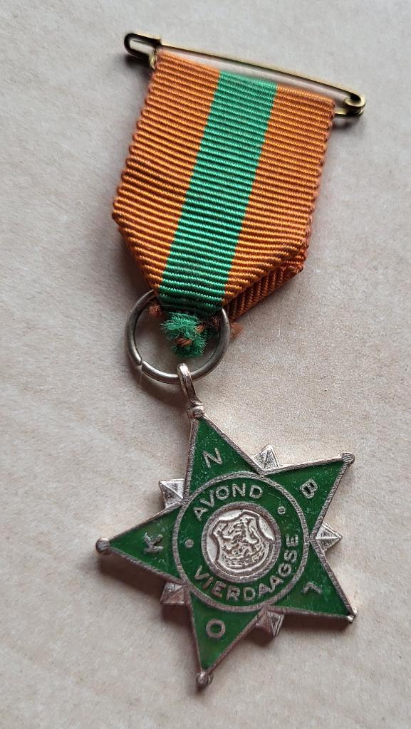 KNBLO Avondvierdaagse medaille, Postzegels en Munten, Penningen en Medailles, Overige materialen, Ophalen of Verzenden