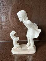 Etha Lempke PZH Plastiek meisje met hondje 1935, Ophalen of Verzenden