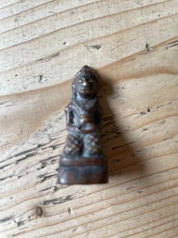 Amuletten en zegelstempels Thailand, metaaldetector vondsten beschikbaar voor biedingen
