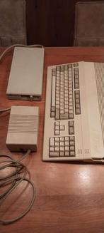 Commodore Amiga met stroom adapter en floppydrive, Ophalen of Verzenden