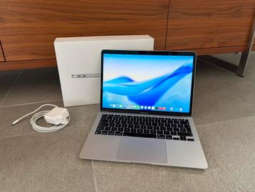 Apple Macbook Air M1 2020 | 8GB / 256GB | Nieuwstaat beschikbaar voor biedingen