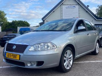 Fiat Croma 2.2-16V DYNAMIC AUTOMAAT/AIRCO/CRUISE/PDC beschikbaar voor biedingen