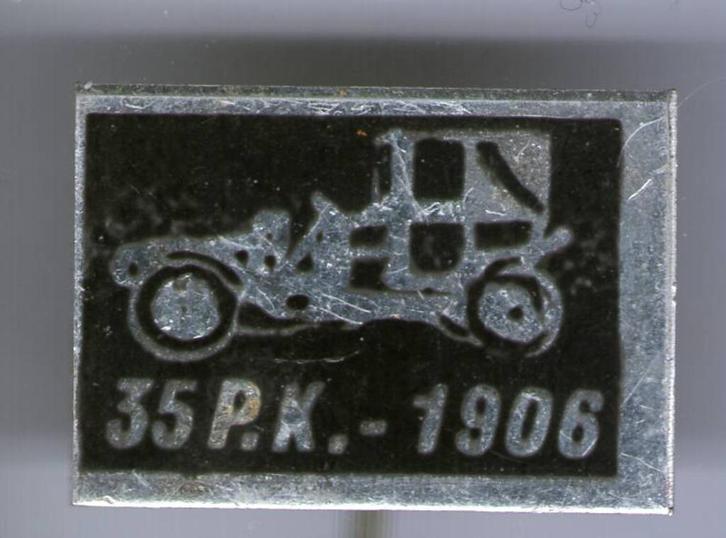 35 P.K. - 1906 zwart op aluminium oldtimer auto ( A_007 ), Verzamelen, Speldjes, Pins en Buttons, Zo goed als nieuw, Speldje of Pin