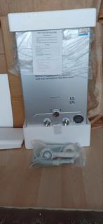 Nieuwe 18L' 12 ,8L €120,130,150, Doe-het-zelf en Verbouw, Geisers en Boilers, Ophalen of Verzenden, Minder dan 3 jaar oud, Minder dan 20 liter