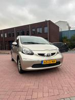 Toyota Aygo | 2008 | 1.0 | 5DRS | Nieuwe apk!, Auto's, Voorwielaandrijving, Zwart, 4 stoelen, Leder en Stof