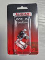 Nieuw! Bandaanzetvoet Janome groep J Taping Foot, Hobby en Vrije tijd, Naaimachines en Toebehoren, Ophalen of Verzenden, Nieuw