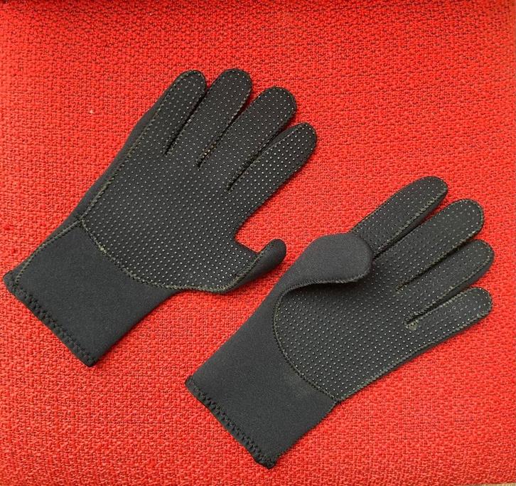 Beuchat zwemkap en handschoenen, Watersport en Boten, Watersportkleding, Gebruikt, Wetsuit, Heer, Ophalen of Verzenden