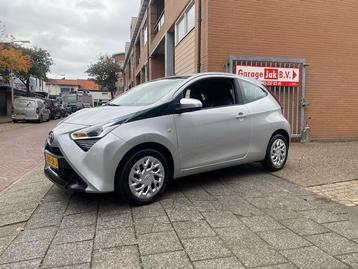 TOYOTA Aygo 1.0 VVT-i 72pk 3D x-fun beschikbaar voor biedingen
