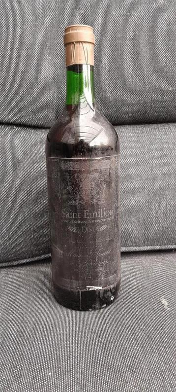 Wijn Saint Emilion 1964. beschikbaar voor biedingen