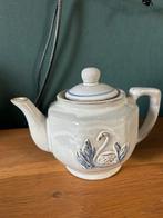 P. Morel Zwaan Theepot Set met mokken aardewerk, Huis en Inrichting, Keuken | Servies, Gebruikt, Overige typen, Ophalen of Verzenden