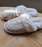 Glitter Pantoffels, maat 37 NIEUW, Beige, Nieuw, Ophalen of Verzenden, Pantoffels of Sloffen