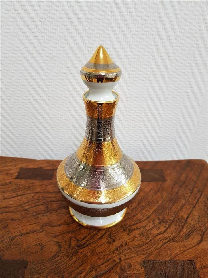 D090 Karaf Bohemia GOLD en Silver, Porcelanes Sneroll, Antiek en Kunst, Antiek | Keramiek en Aardewerk, Ophalen of Verzenden